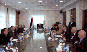 اللجنة التنفيذية: نساند الشعب المصري وإرادته وقراره في تحقيق التغيير