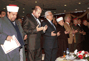 الرئيس: من حق الشعوب اختيار الأنظمة التي تريدها وعلى حماس تغليب المصلحة الوطنية