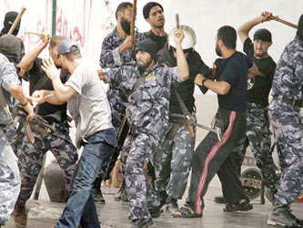 عشرات الإصابات إثر اقتحام مليشيا حماس لساحة الكتيبة