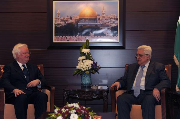 الرئيس يستقبل مبعوث الأمم المتحدة للبنان