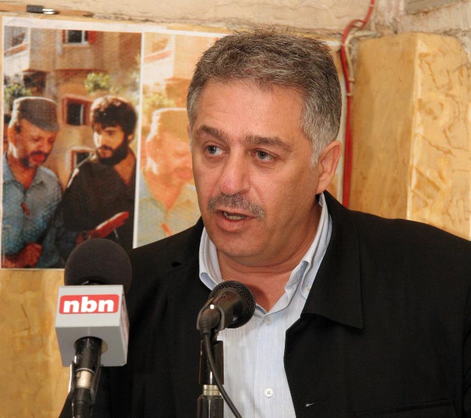 ممثلا عن سيادة الرئيس:السفير دبور يقدم واجب العزاء بالوزير السابق نسيب لحود