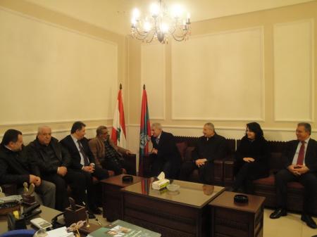 زكي: ترتيب البيت الفلسطيني يشمل توحيد المرجعية الفلسطينية بلبنان