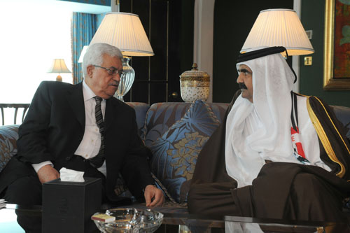 الرئيس يجتمع مع أمير دولة قطر