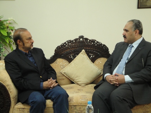 السفير أبو شنب لمسؤول باكستاني رفيع: الخطر على القدس والأقصى كبير