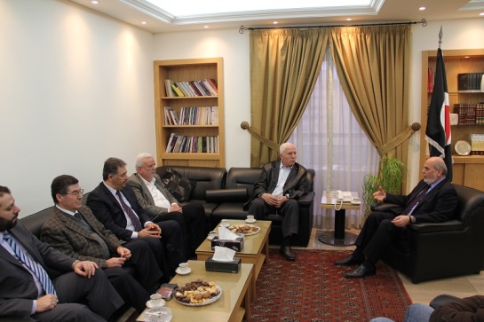 الاحمد يبحث مع قيادة الحزب القومي اخر المستجدات