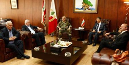 قهوجي استقبل سفير فلسطين في لبنان