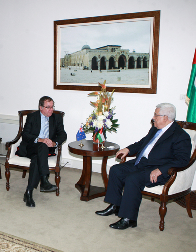 الرئيس يؤكد حرصه على تطبيق المصالحة وإنهاء الانقسام