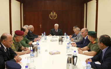 الرئيس يترأس اجتماعا لقادة الأجهزة الأمنية