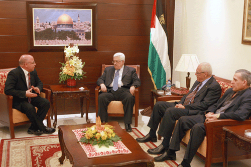 الرئيس يؤكد استعداد القيادة للتعاون مع أي جهد تونسي يدعم  الجهود المصرية لتحقيق المصالحة