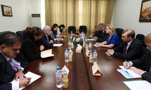 المالكي يشيد بموقف السويد الرافض للاستيطان وانتهاكات حقوق الإنسان