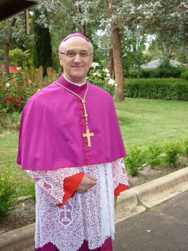 البابا يعين قاصدا رسوليا جديدا في القدس وفلسطين