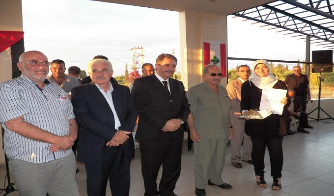 حفل تكريم الطلاب الناجحين في الشهادات الثانوية في جامعة (AUCE)