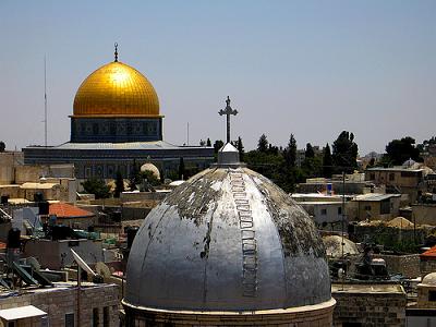 رؤساء الكنائس يطالبون إسرائيل بوقف الاعتداءات على الأماكن المقدسة