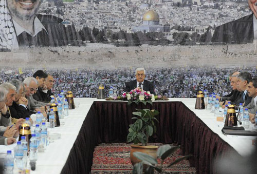 الرئيس يجدد دعوته لعقد قمة عربية طارئة لبحث وقف العدوان