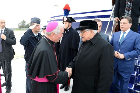 الرئيس يصل العاصمة الإيطالية في زيارة رسمية