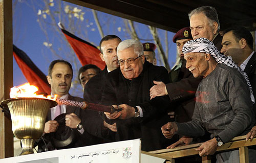 الرئيس: أطلقنا شعلة الدولة وعام 2013 عام الاستقلال