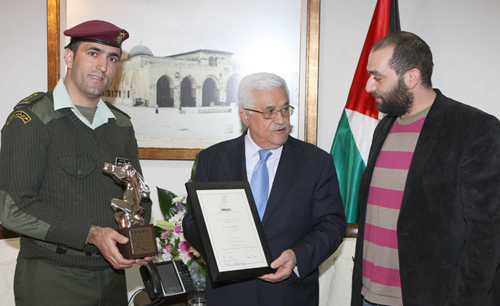 الرئيس: حصول شبابنا على الجوائز الدولية يثبت قدرة شعبنا على الإبداع رغم الاحتلال