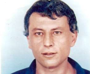 الرئيس يصدر قرارا بقانون مُعدّل لقانون الأسرى ويعزي بوفاة والد عميد الأسرى الفلسطينيين