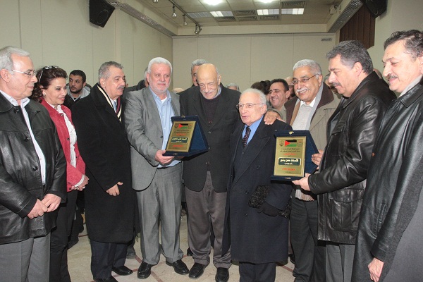 منظمة التحرير وحركة فتح تكرمان المناضلين بشور وفاخوري