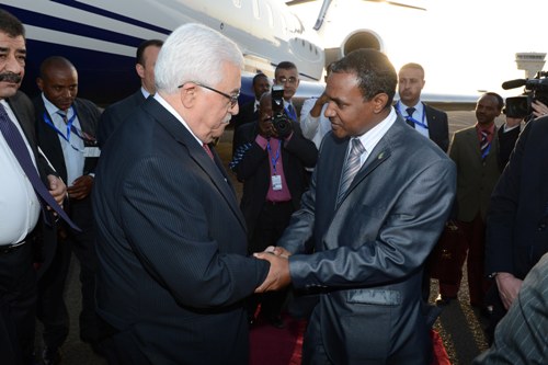 الرئيس يصل أديس أبابا للمشاركة بالقمة الافريقية