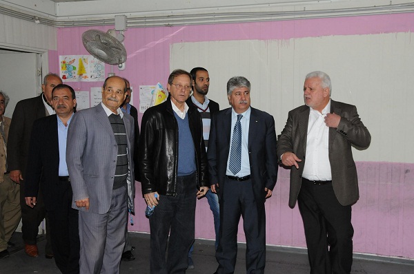 وزير العمل الفلسطيني تفقد مخيم البارد