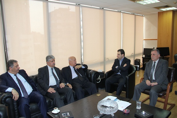 الاغا يبحث مع ابو فاعور اوضاع اللاجئين الفلسطينيين