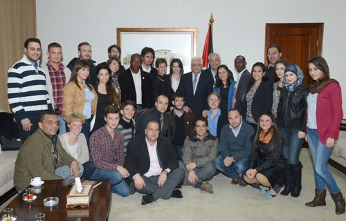 الرئيس: وقف الاستيطان والإفراج عن الاسرى الطريق لاستئناف المفاوضات