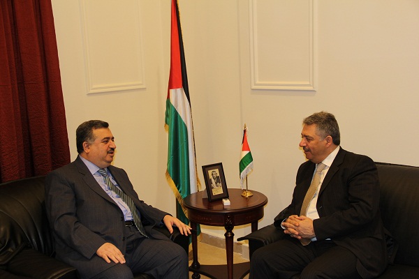 السفير اشرف دبور يستقبل السفير العراقي في لبنان
