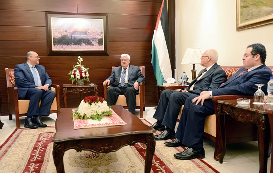 الرئيس يستقبل السفير المصري ياسر عثمان