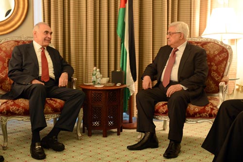 الرئيس يستقبل وزير الخارجية المصري في الدوحة