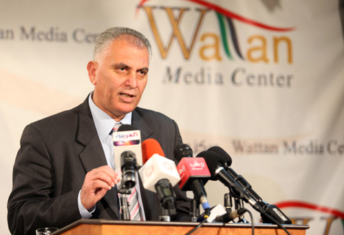 الصالحي يدعو هنية للسير على خطى فياض وتحقيق المصالحة