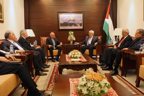 الرئيس يستقبل مدير مركز أبراهام للدراسات والسفير المصري