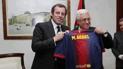 الرئيس يرحب بزيارة فريق برشلونة الإسباني إلى فلسطين