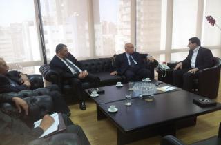 الاغا يبحث مع ابو فاعور اوضاع اللاجئين الفلسطينيين في لبنان