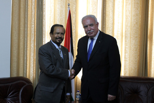 المالكي يلتقي نظيره المالديفي ويتفقا على تشكيل لجنة وزارية بين البلدين