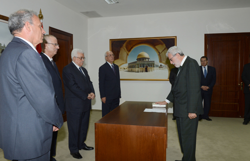 وزيرا الثقافة والاتصالات يؤديان اليمين القانونية أمام الرئيس