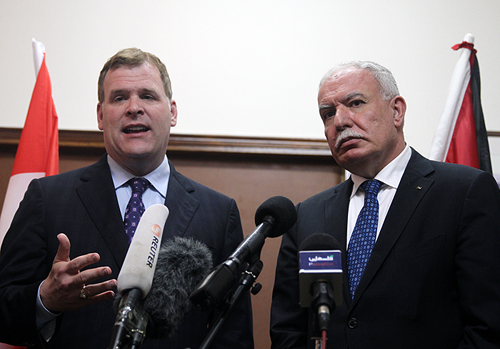 المالكي يستقبل نظيره الكندي