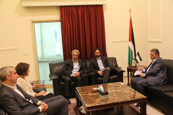 السفير دبور يستقبل رئيس منظمة اطباء بلا حدود في الشرق الاوسط