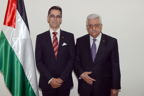 الرئيس يتقبل أوراق اعتماد ممثل سويسرا