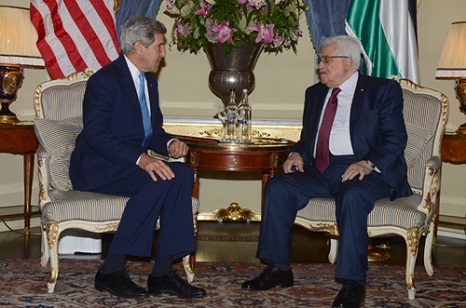 الرئيس يجتمع مع وزير الخارجية الأميركي في لندن