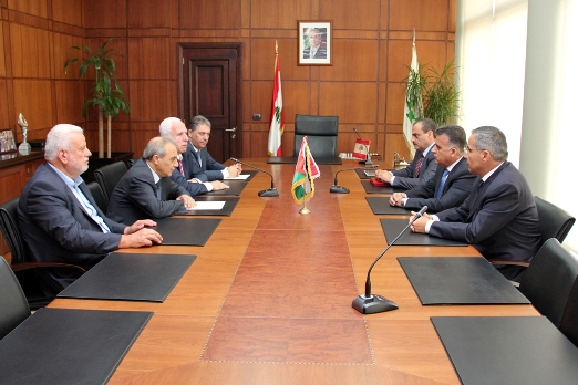 الاحمد يلتقي اللواء عباس ابراهيم