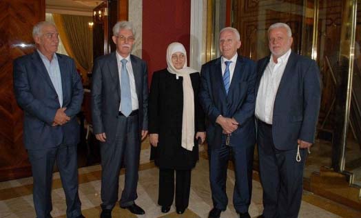 الاحمد يلتقي النائب بهية الحريري