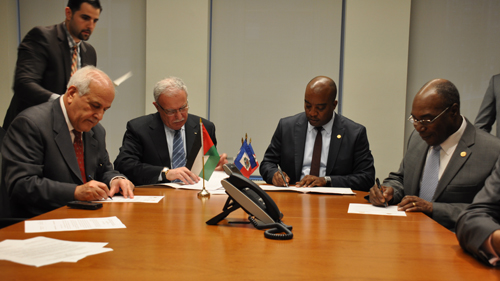 إقامة علاقات دبلوماسية بين دولة فلسطين وكل من هايتي وغرينادا