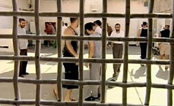 الأسرى الإداريون يبدأون خطوات احتجاجية تدريجية ابتداء من اليوم