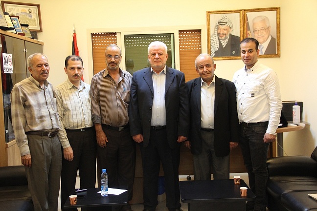 ابو العردات يستقبل وفد منتدى صوت البارد الحر