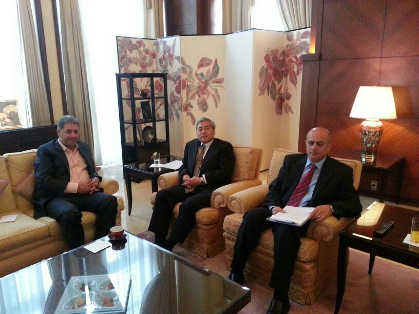 دبور يلتقي السفير الياباني أوتسوكا