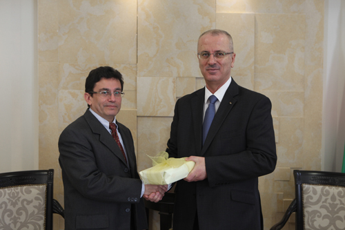 الحمد الله يثمن الجهود المكسيكية في دعم الحكومة الفلسطينية