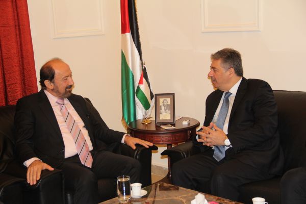 دبور يستقبل وفد التيار الوطني الحر