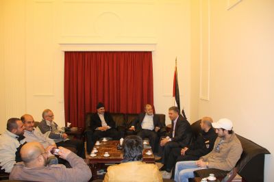 السفير دبور يستقبل آل "زغيب"  آل "زغيب" يقدمون الشكر للرئيس محمود عباس