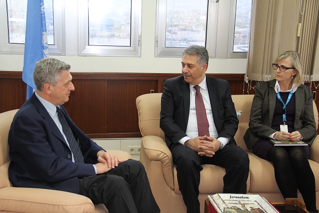 دبور يلتقي غراندي